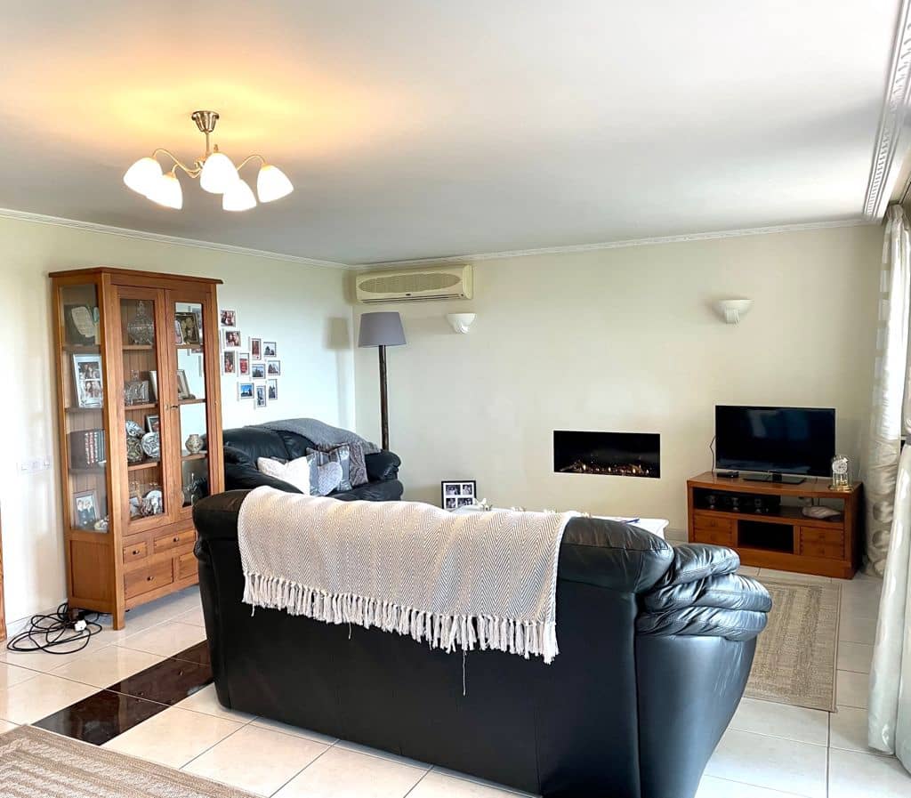 5 soveværelse Finca/Landehus til salg i Puigpunyent med swimmingpool garage - € 1.250.000 (Ref: 5920208)