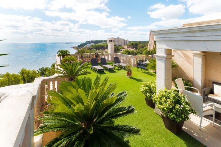 9 makuuhuone Huvila myytävänä paikassa Cala Vinyes / Cala Vinyas / Cala Vinas mukana uima-altaan 
autotalli - 9 900 000 € (Ref: 5961443)