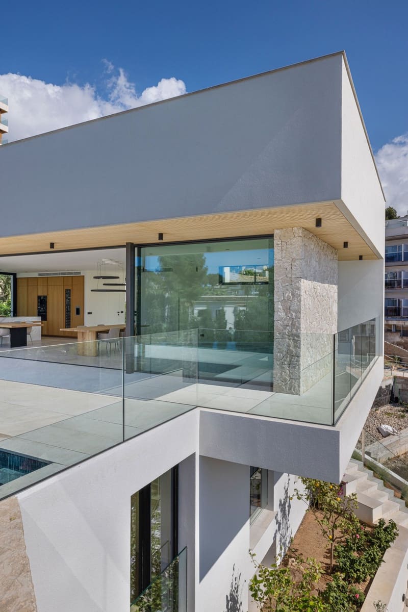 4 soveværelse Villa til salg i Bendinat med swimmingpool garage - € 7.475.000 (Ref: 6287019)