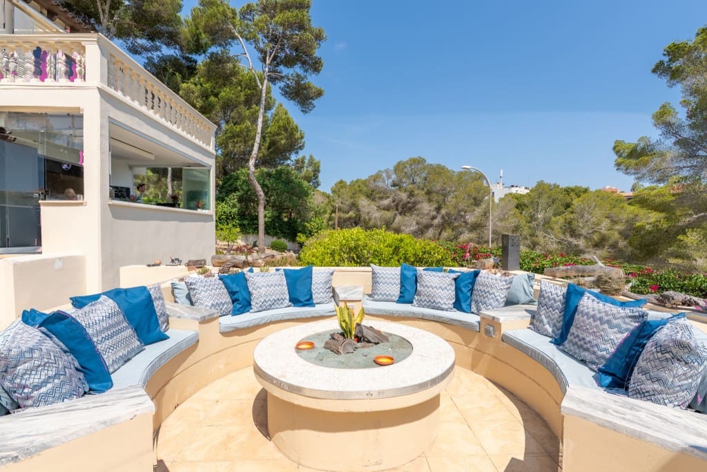 4 sovrum Villa till salu i Sol de Mallorca med pool garage - 2 350 000 € (Ref: 6993351)