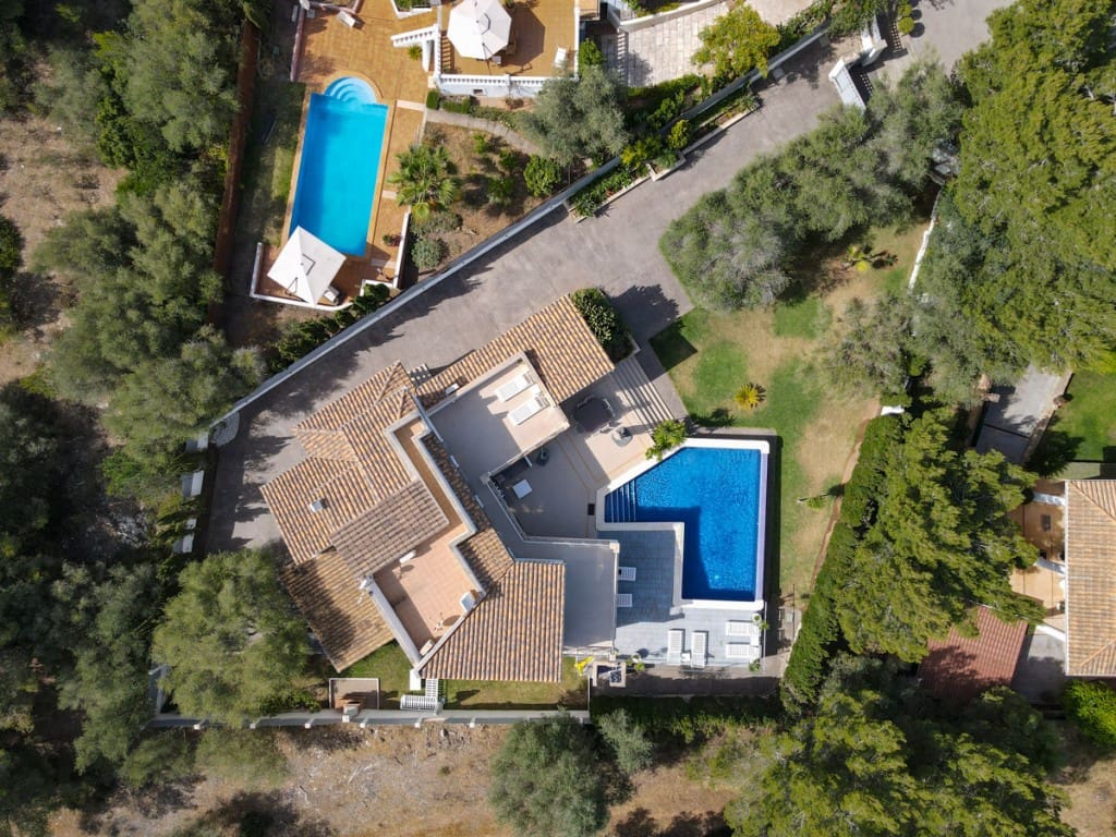 4 soverom Villa til salgs i Santa Ponsa med svømmebasseng garasje - € 2 500 000 (Ref: 7124853)