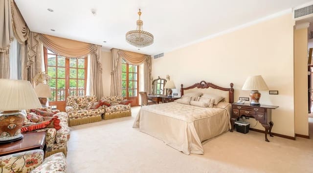 84 chambre Finca/Maison de Campagne à vendre à Palma de Mallorca avec piscine garage - 23 000 000 € (Ref: 7124861)