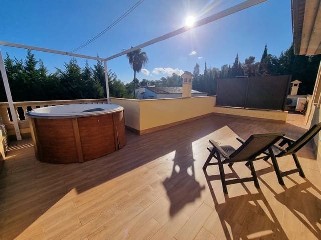 4 sovrum Villa till salu i Santa Ponsa, Calvià med pool - 2 800 000 € (Ref: 7372699)