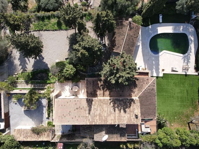 4 soveværelse Finca/Landehus til salg i Calvià med swimmingpool - € 2.500.000 (Ref: 7516007)