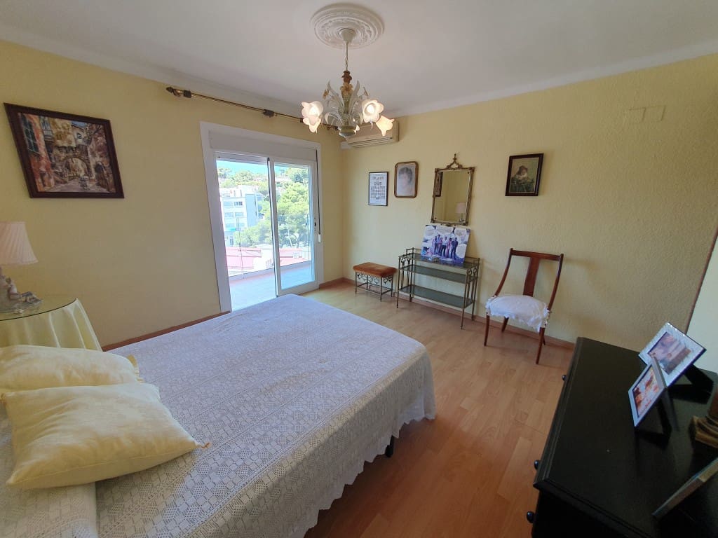 4 soveværelse Lejlighed til salg i Palmanova - € 1.065.000 (Ref: 7741057)