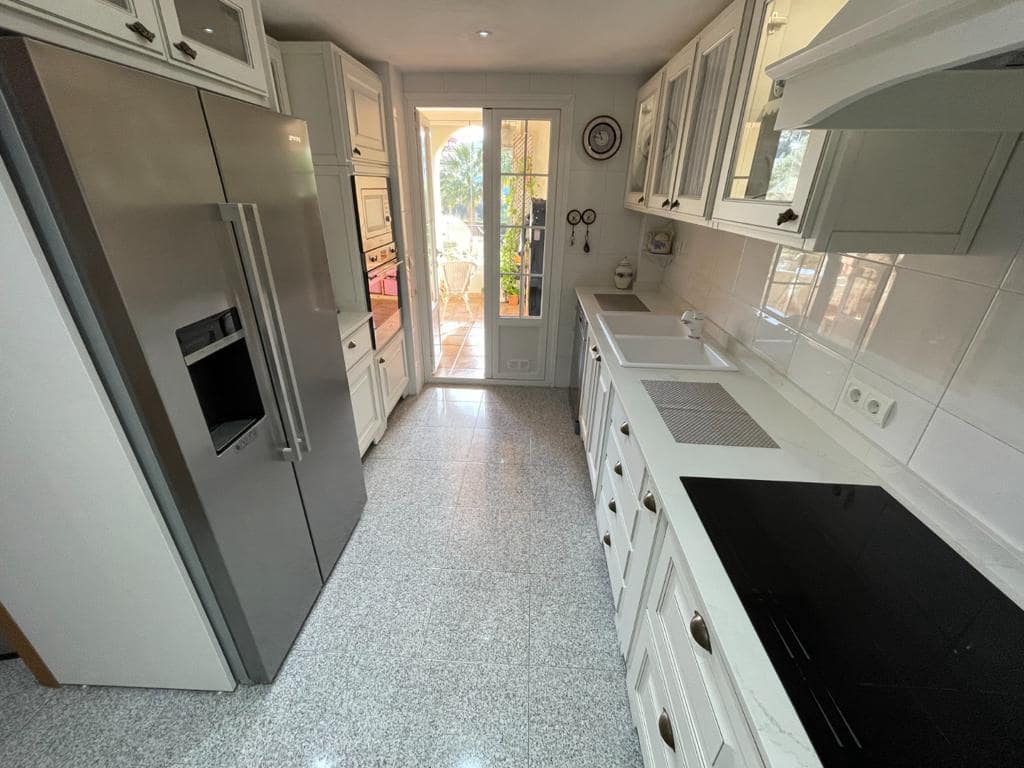 3 soverom Leilighet til salgs i Portals Nous med svømmebasseng garasje - € 1 300 000 (Ref: 7748005)