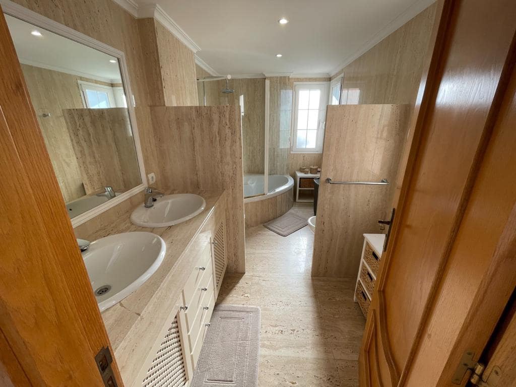 3 soverom Leilighet til salgs i Portals Nous med svømmebasseng garasje - € 1 300 000 (Ref: 7748005)