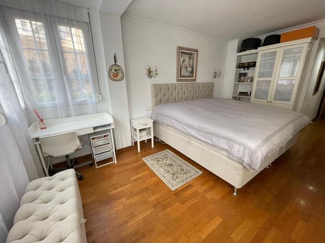 3 slaapkamer Appartement te koop in Portals Nous, Calvià met zwembad garage - € 1.300.000 (Ref: 7748005)