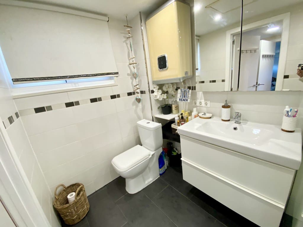 2 soveværelse Lejlighed til salg i Portals Nous med garage - € 375.000 (Ref: 8017089)