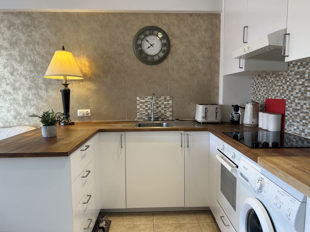 2 soveværelse Lejlighed til salg i Portals Nous med garage - € 375.000 (Ref: 8017089)