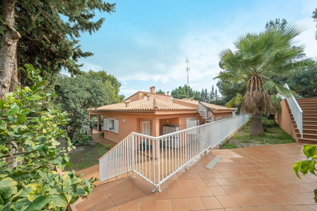 5 sypialnia Willa na sprzedaż w Portals Nous z basenem garażem - 2 250 000 € (Ref: 8183380)