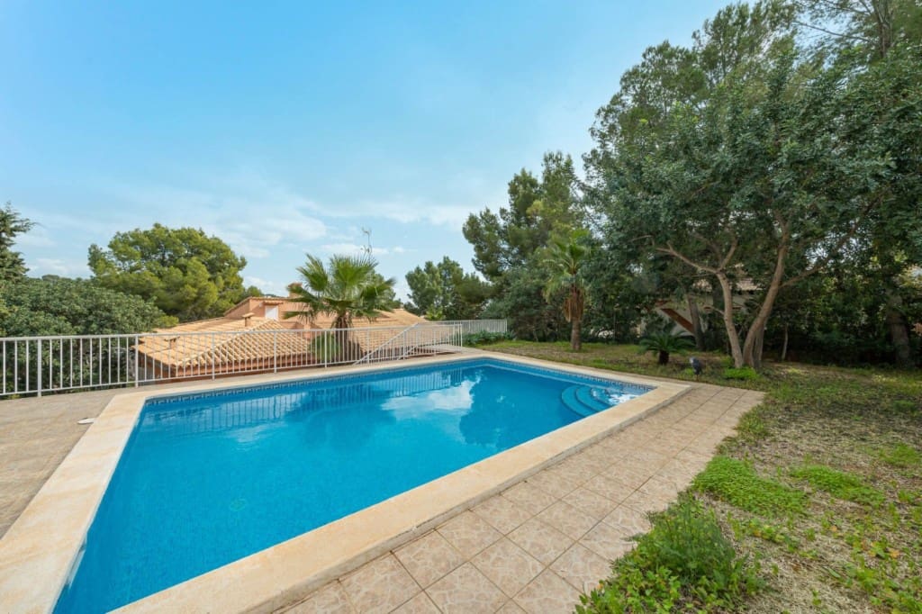 5 sypialnia Willa na sprzedaż w Portals Nous z basenem garażem - 2 250 000 € (Ref: 8183380)