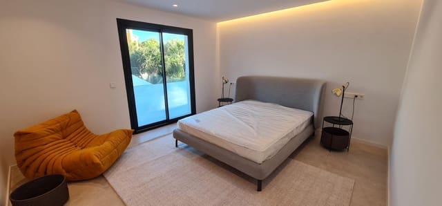 6 soveværelse Villa til salg i Santa Ponsa, Calvià med swimmingpool - € 4.495.000 (Ref: 8286610)