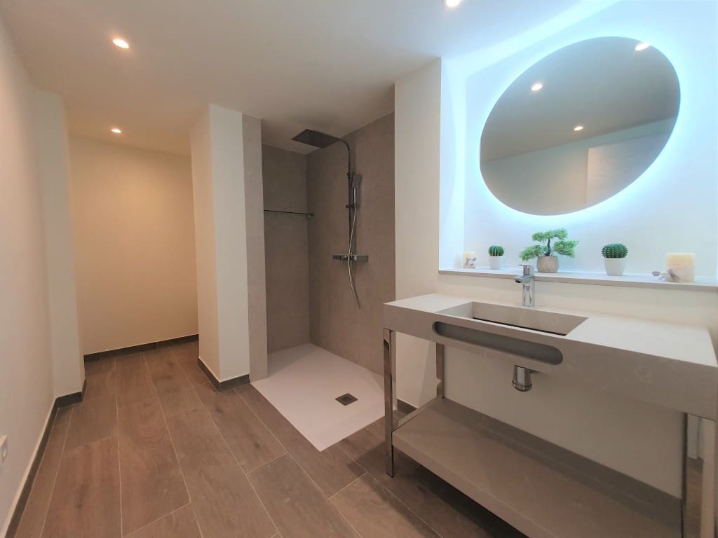 4 soveværelse Lejlighed til salg i Cala Mayor med garage - € 1.495.000 (Ref: 8295642)