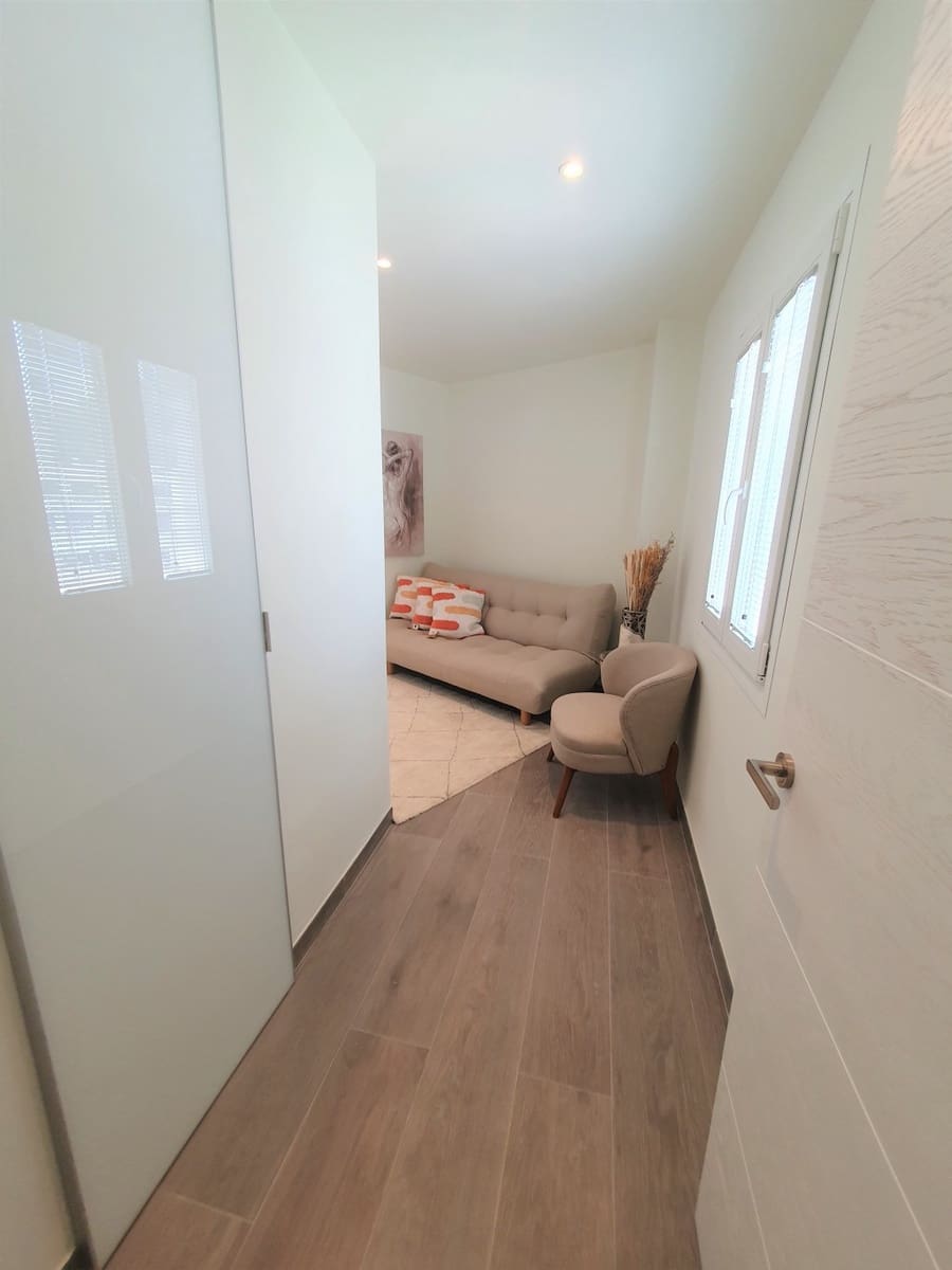 4 soveværelse Lejlighed til salg i Cala Mayor med garage - € 1.495.000 (Ref: 8295642)