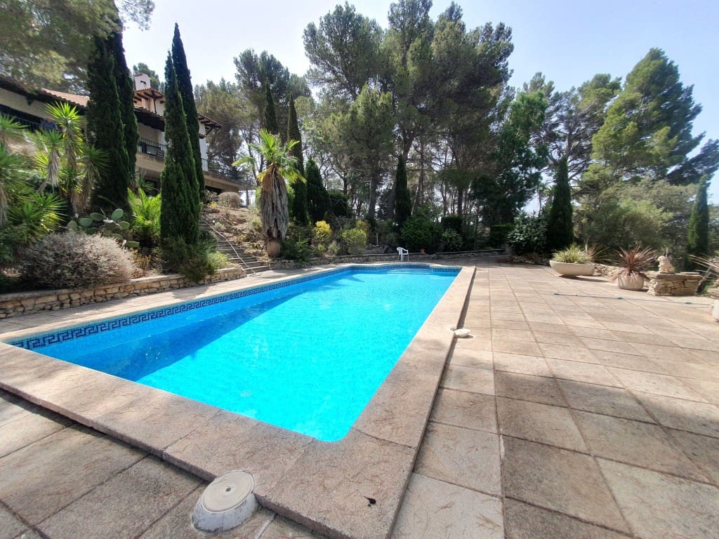 3 soveværelse Finca/Landehus til salg i Galilea med swimmingpool - € 1.450.000 (Ref: 8295643)