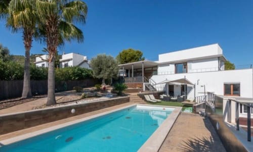 4 soverom Villa til salgs i Genova med svømmebasseng - € 1 900 000 (Ref: 8411653)