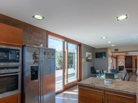 4 soverom Villa til salgs i Genova med svømmebasseng - € 1 900 000 (Ref: 8411653)