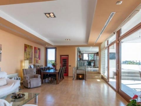 4 soverom Villa til salgs i Genova med svømmebasseng - € 1 900 000 (Ref: 8411653)
