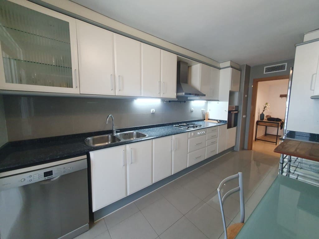 2 sypialnia Apartament na sprzedaż w Palma de Mallorca z basenem - 882 000 € (Ref: 8561300)
