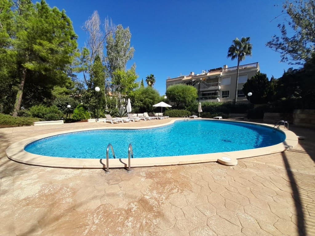 2 sypialnia Apartament na sprzedaż w Palma de Mallorca z basenem - 882 000 € (Ref: 8561300)