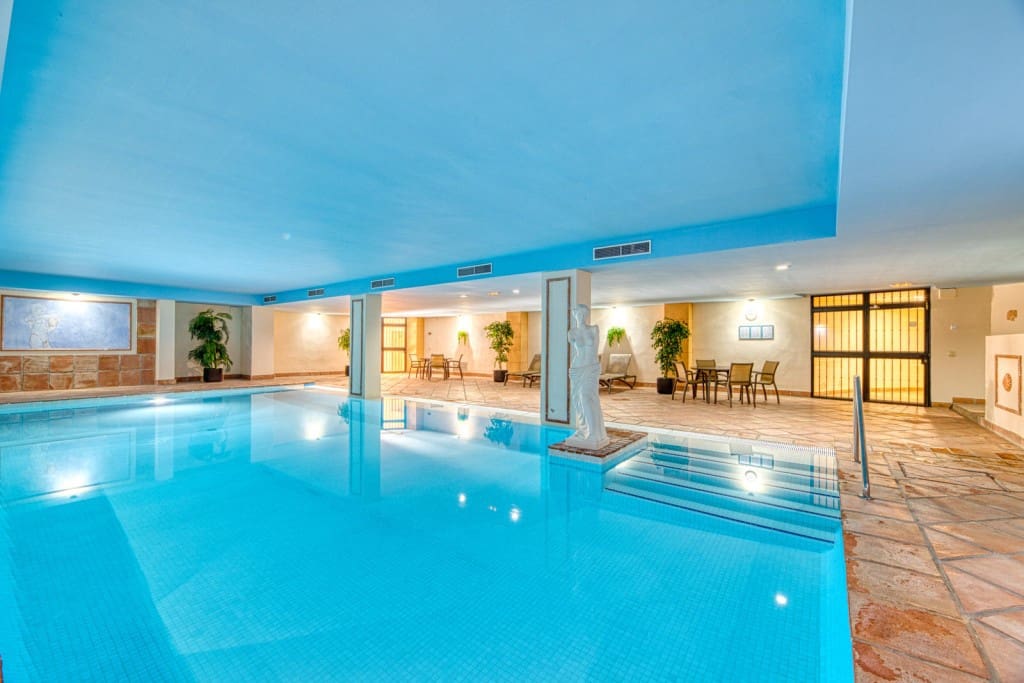 2 soveværelse Lejlighed til salg i Bendinat med swimmingpool garage - € 895.000 (Ref: 8640743)