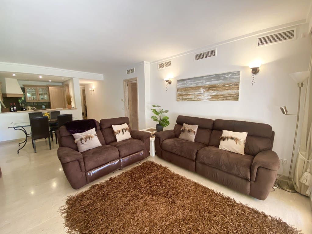 2 soveværelse Lejlighed til salg i Bendinat med swimmingpool garage - € 895.000 (Ref: 8640743)