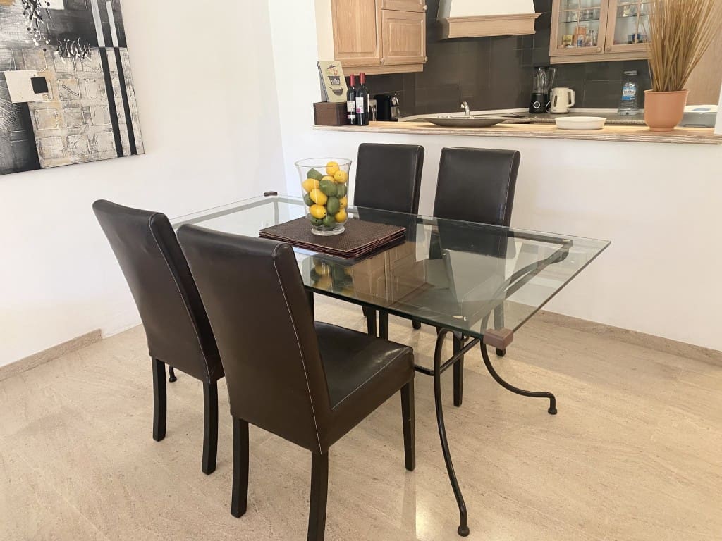 2 soveværelse Lejlighed til salg i Bendinat med swimmingpool garage - € 895.000 (Ref: 8640743)