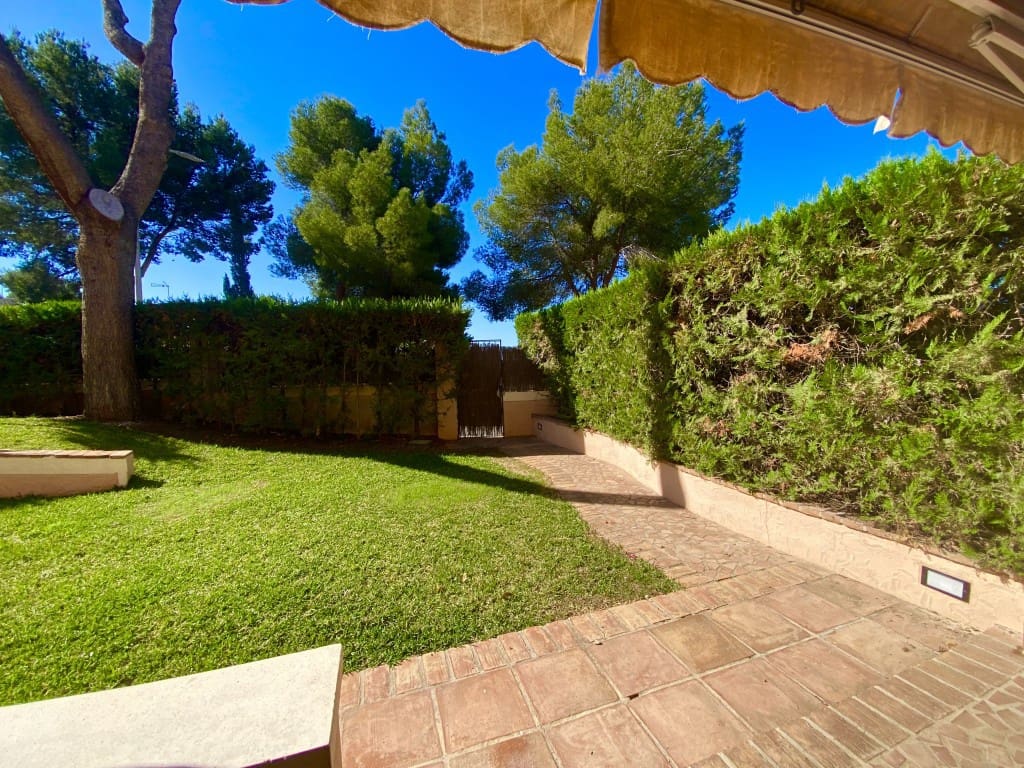 2 soveværelse Lejlighed til salg i Bendinat med swimmingpool garage - € 895.000 (Ref: 8640743)