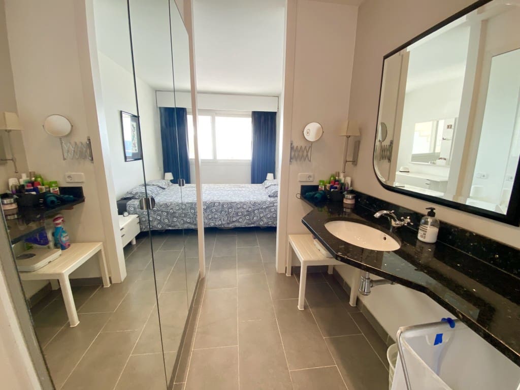 2 soveværelse Penthouse til salg i Portals Nous med swimmingpool garage - € 2.250.000 (Ref: 8743031)