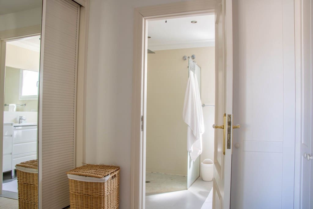 5 sypialnia Willa na sprzedaż w El Toro / Port Adriano z basenem garażem - 1 900 000 € (Ref: 8781159)