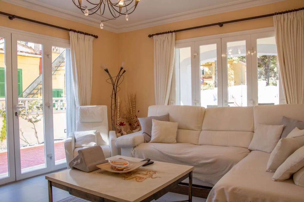 5 sypialnia Willa na sprzedaż w El Toro / Port Adriano z basenem garażem - 1 900 000 € (Ref: 8781159)