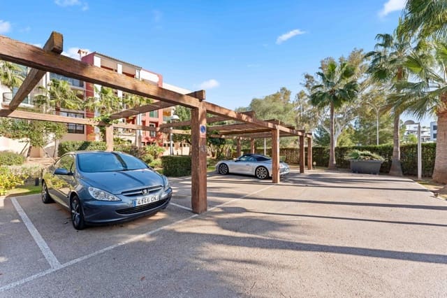 3 sypialnia Apartament na sprzedaż w Santa Ponsa, Calvià z basenem garażem - 990 000 € (Ref: 8781161)