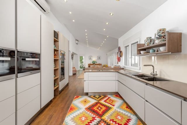 4 sypialnia Willa na sprzedaż w Costa d'en Blanes, Calvià z basenem garażem - 2 950 000 € (Ref: 8936726)