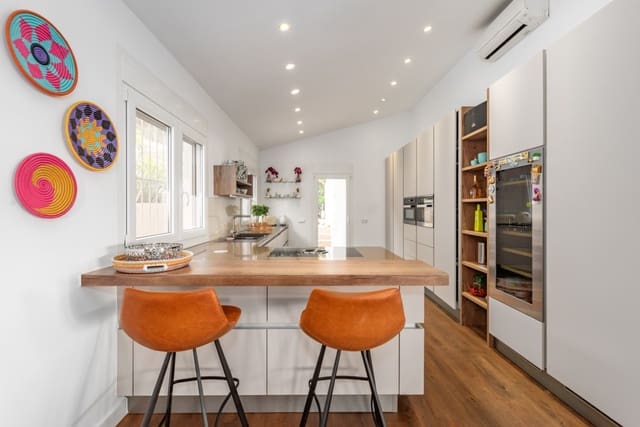 4 sypialnia Willa na sprzedaż w Costa d'en Blanes, Calvià z basenem garażem - 2 950 000 € (Ref: 8936726)