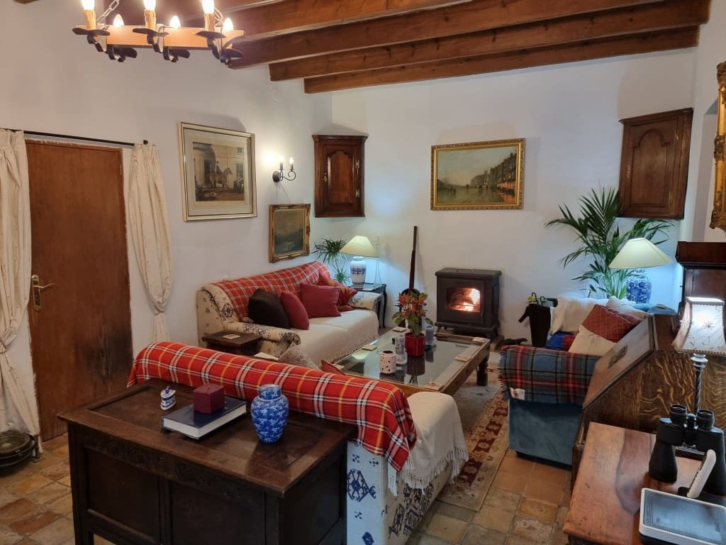 3 sypialnia Finka/Dom wiejski na sprzedaż w L'Arraco / S'Arraco z basenem - 2 559 000 € (Ref: 8971998)