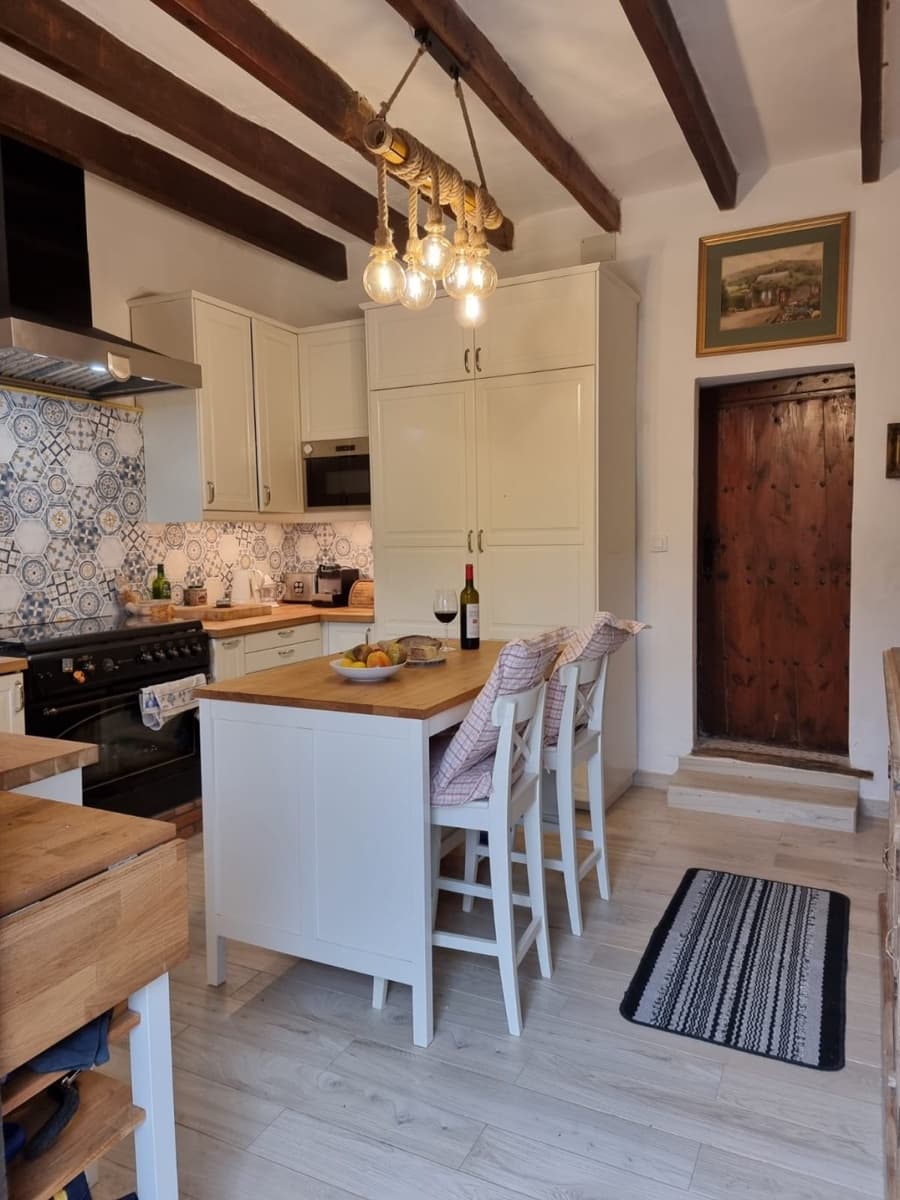 3 sypialnia Finka/Dom wiejski na sprzedaż w L'Arraco / S'Arraco z basenem - 2 559 000 € (Ref: 8971998)