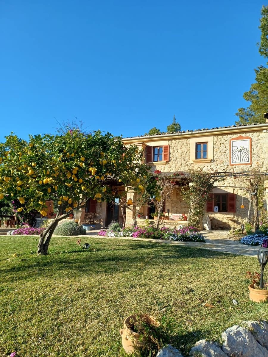 3 sypialnia Finka/Dom wiejski na sprzedaż w L'Arraco / S'Arraco z basenem - 2 559 000 € (Ref: 8971998)