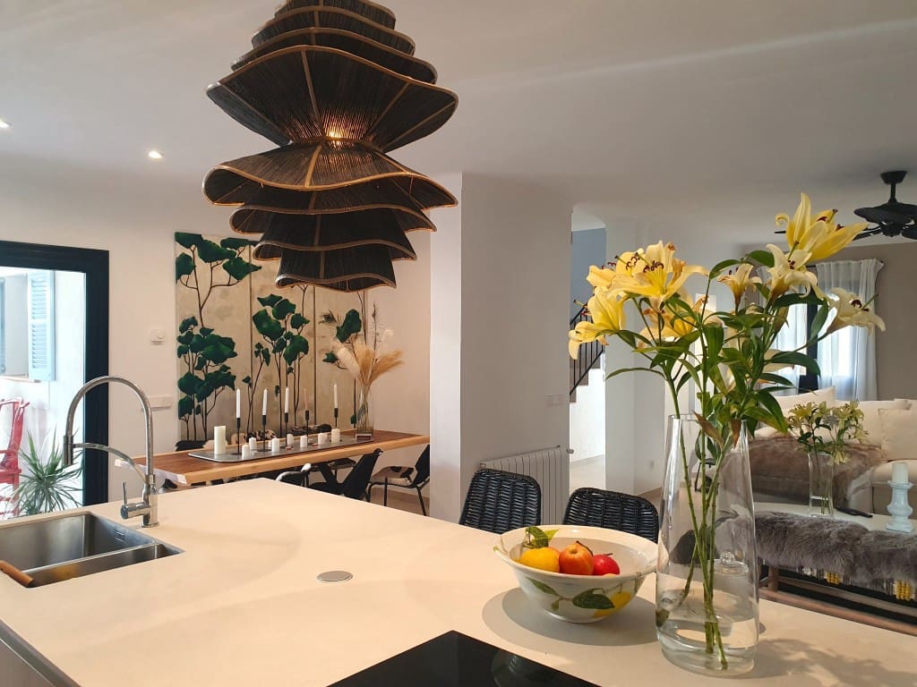 3 soveværelse Byhus til salg i L'Arraco / S'Arraco - € 890.000 (Ref: 8985636)