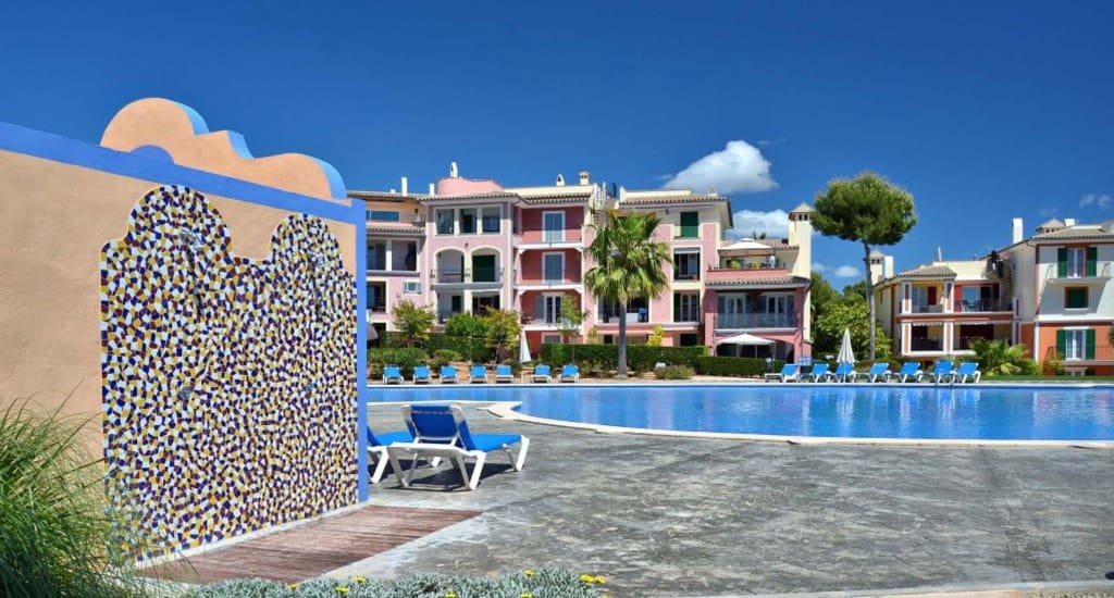 5 soveværelse Lejlighed til salg i Santa Ponsa med swimmingpool - € 1.350.000 (Ref: 8998448)