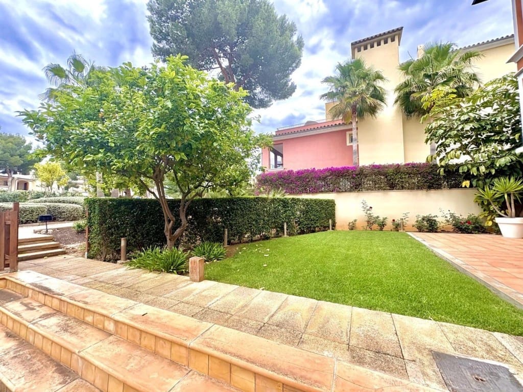 5 soveværelse Lejlighed til salg i Santa Ponsa med swimmingpool - € 1.350.000 (Ref: 8998448)
