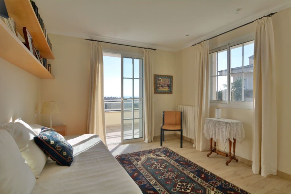 5 soverom Villa til salgs i Cas Catala med svømmebasseng - € 5 200 000 (Ref: 9010441)