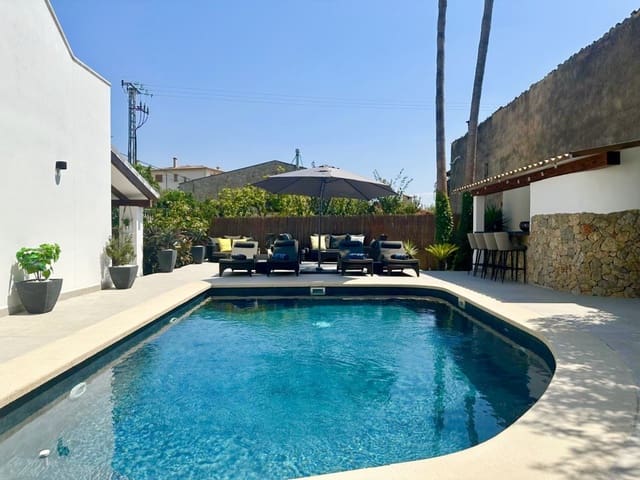 5 bedroom Villa for sale in Es Capdella, Calvià with pool - € 2,395,000 (Ref: 9042056)