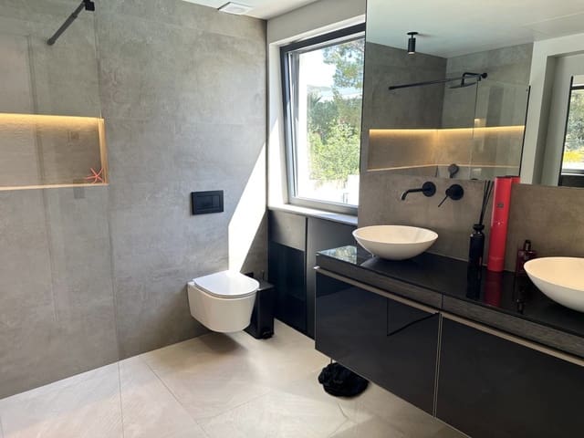 4 soveværelse Villa til salg i Palmanova, Calvià med swimmingpool garage - € 2.300.000 (Ref: 9050847)