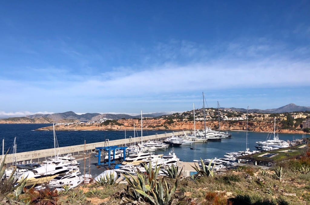 4 soveværelse Villa til salg i El Toro / Port Adriano med swimmingpool garage - € 3.300.000 (Ref: 9059046)