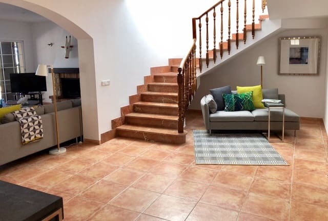 4 soveværelse Villa til salg i El Toro / Port Adriano, Calvià med swimmingpool garage - € 3.300.000 (Ref: 9059046)