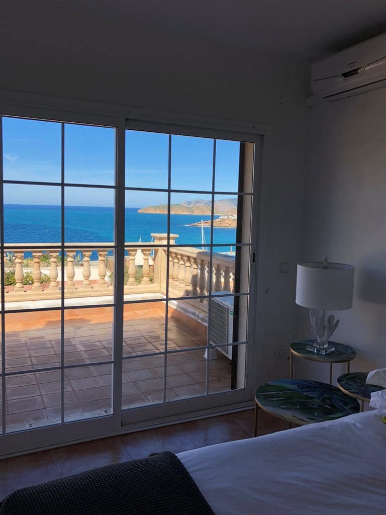 4 soveværelse Villa til salg i El Toro / Port Adriano med swimmingpool garage - € 3.300.000 (Ref: 9059046)