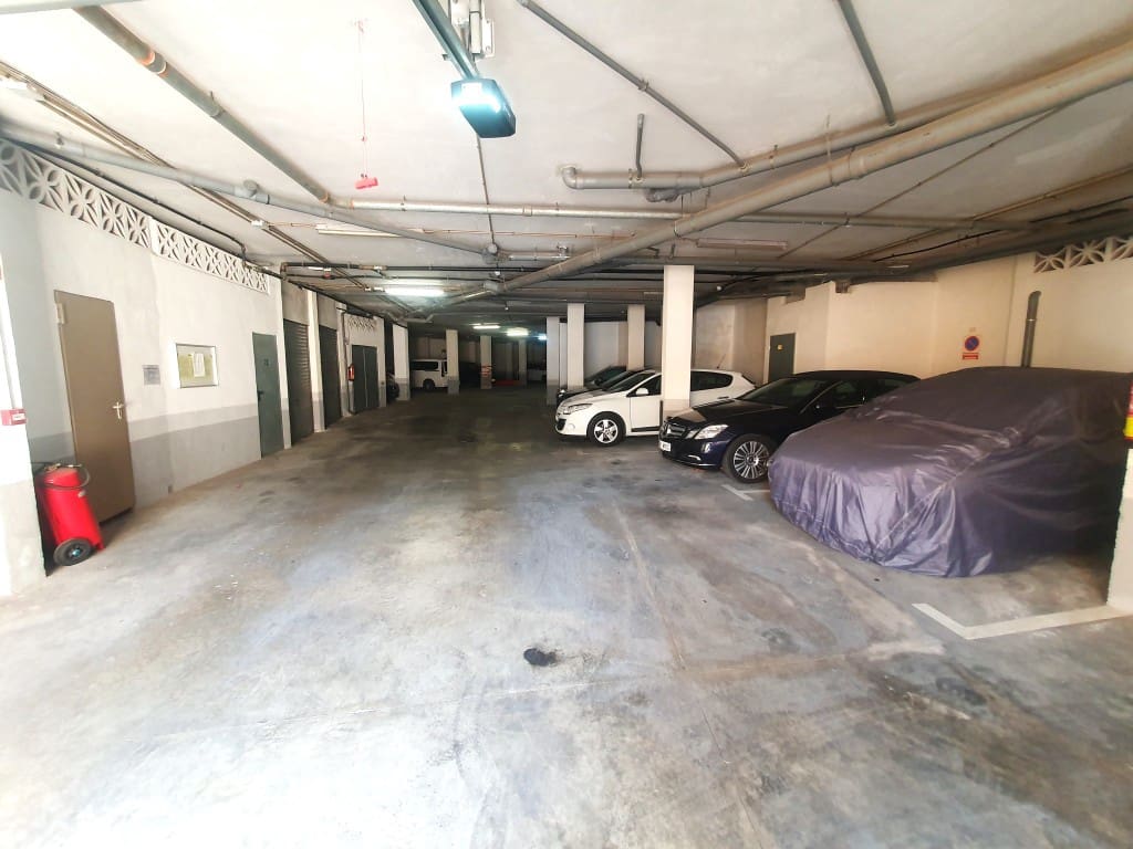 2 sypialnia Apartament na sprzedaż w Santa Ponsa z basenem garażem - 470 000 € (Ref: 9062186)