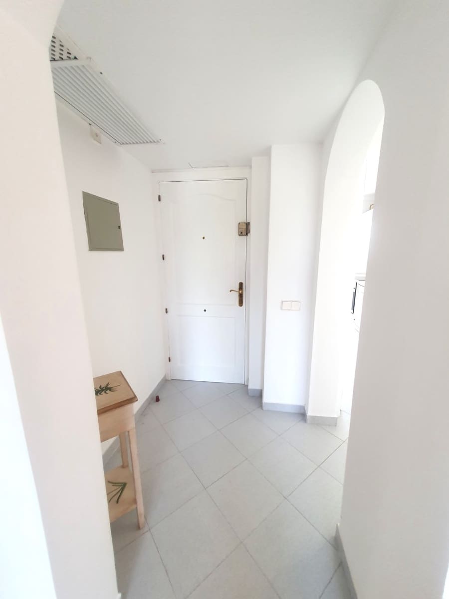2 sypialnia Apartament na sprzedaż w Santa Ponsa z basenem garażem - 470 000 € (Ref: 9062186)