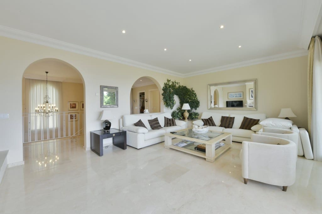 4 bedroom Villa for sale in Puerto de Andratx with pool garage - € 3,900,000 (Ref: 9074916)